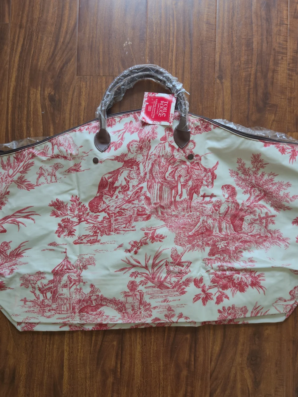 NWT Two's Company Toile Rouge Travel Tote Bag Red Cream
